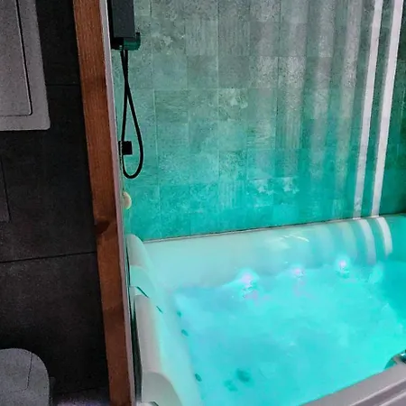 Duplex Balneo Cosy Proche Cdg Et Stade De France Apartamento La Courneuve